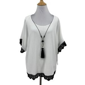 Alfred Dunner Blouse Womens L Large White Black Attached Necklace Lace Trim